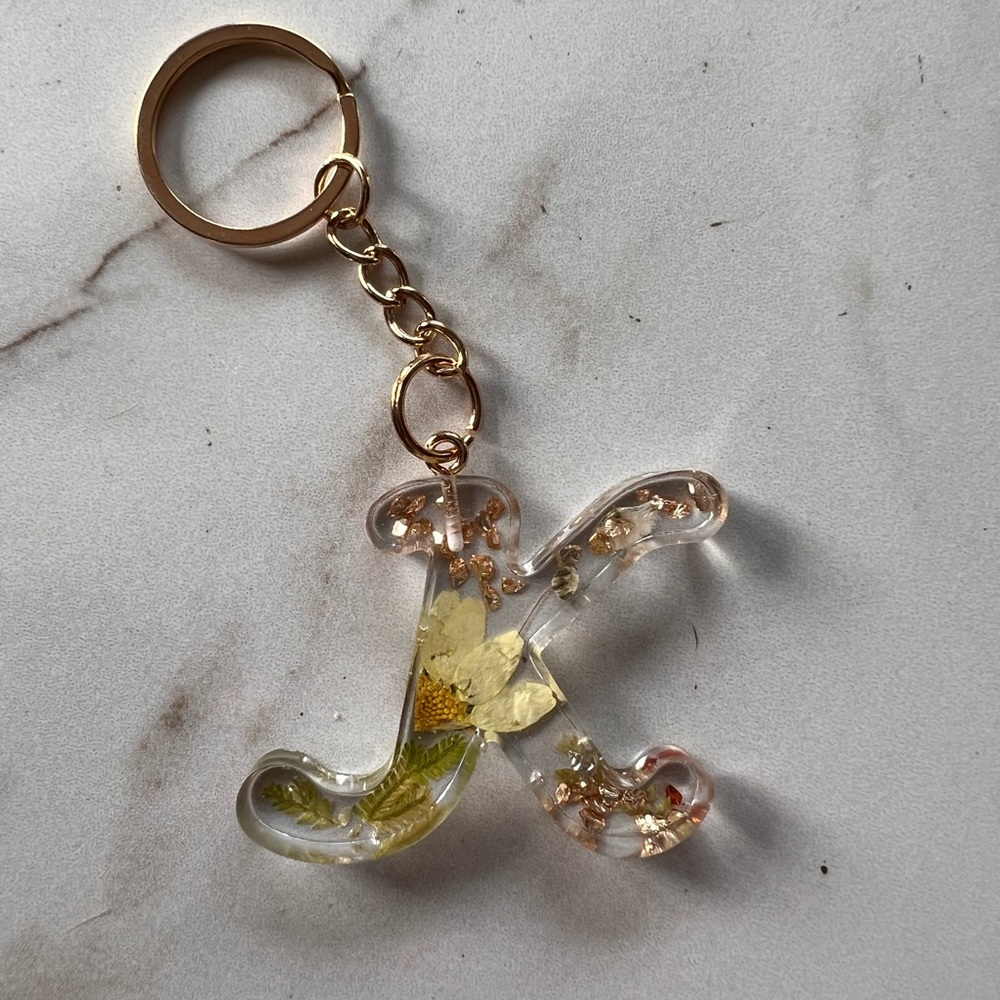Handmade Initial Keychain | Letter K - Picture 3 of 4